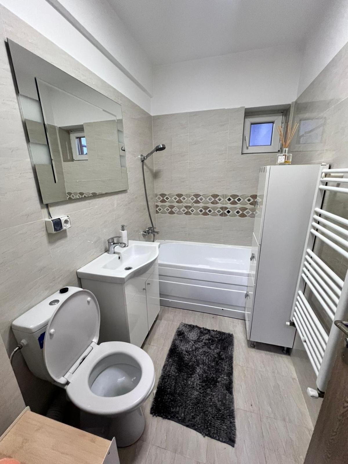 Apartment In Regim Bucharest